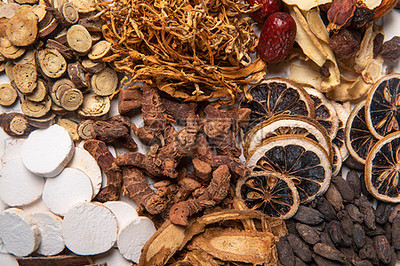 中药材背景壁纸 传统与现代的视觉交融